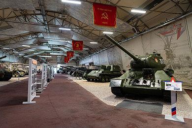 《Angel at Dusk》Steam页面上线 硬核弹幕射击